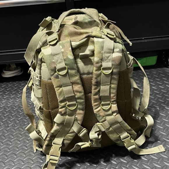 SOLD - Rothco MultiCam Large Camo Transport Pack - Picture 4 of 7